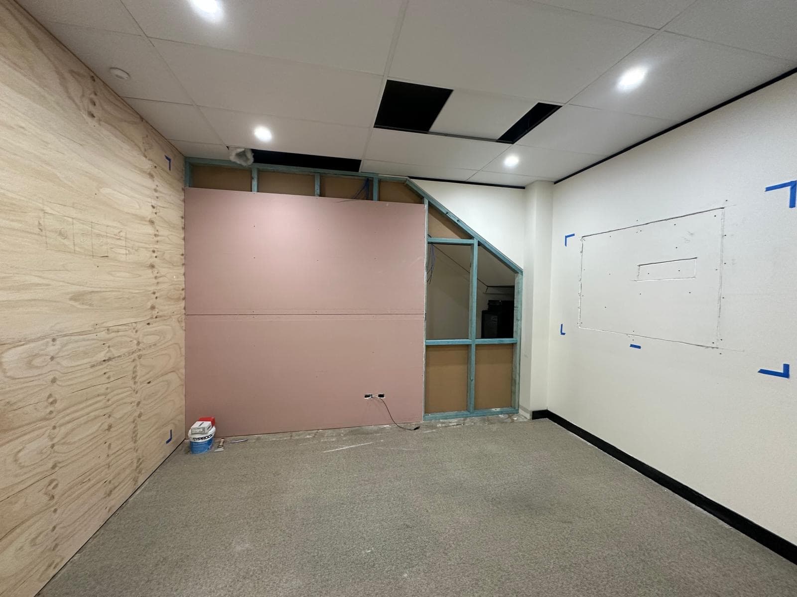 Office Fit-Out 36