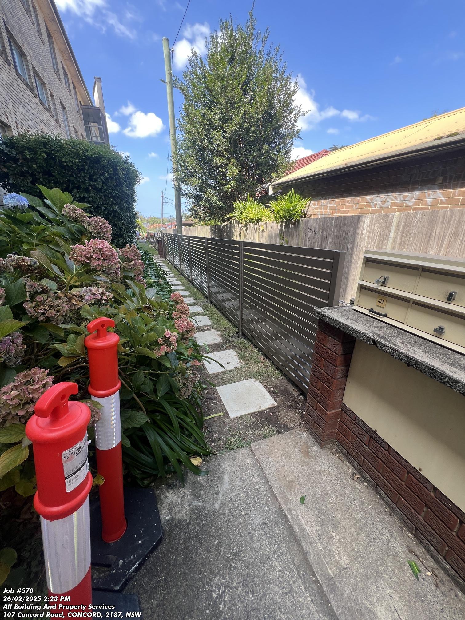 Aluminium Fence 16