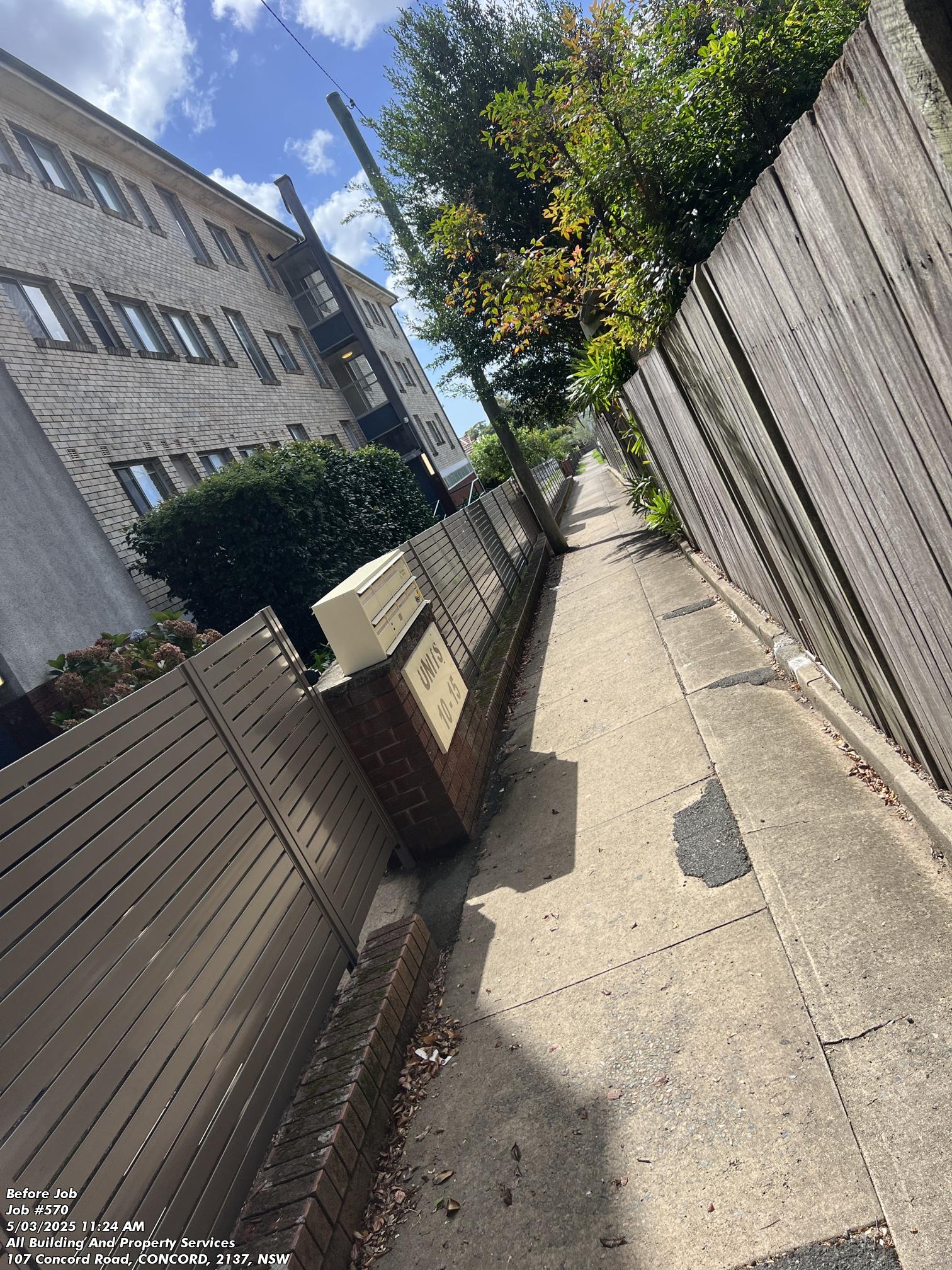 Aluminium Fence 10