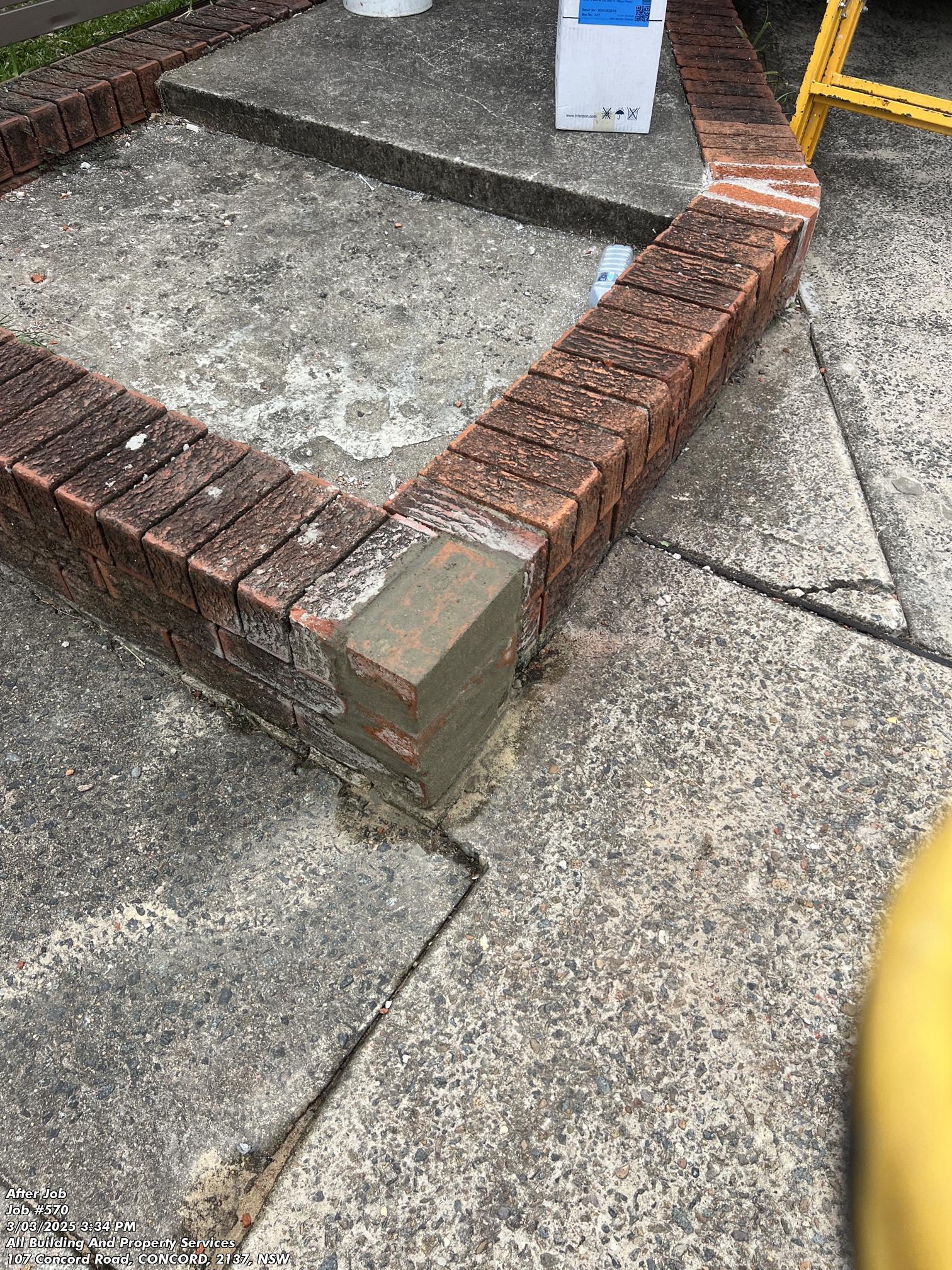 Aluminium Fence 12