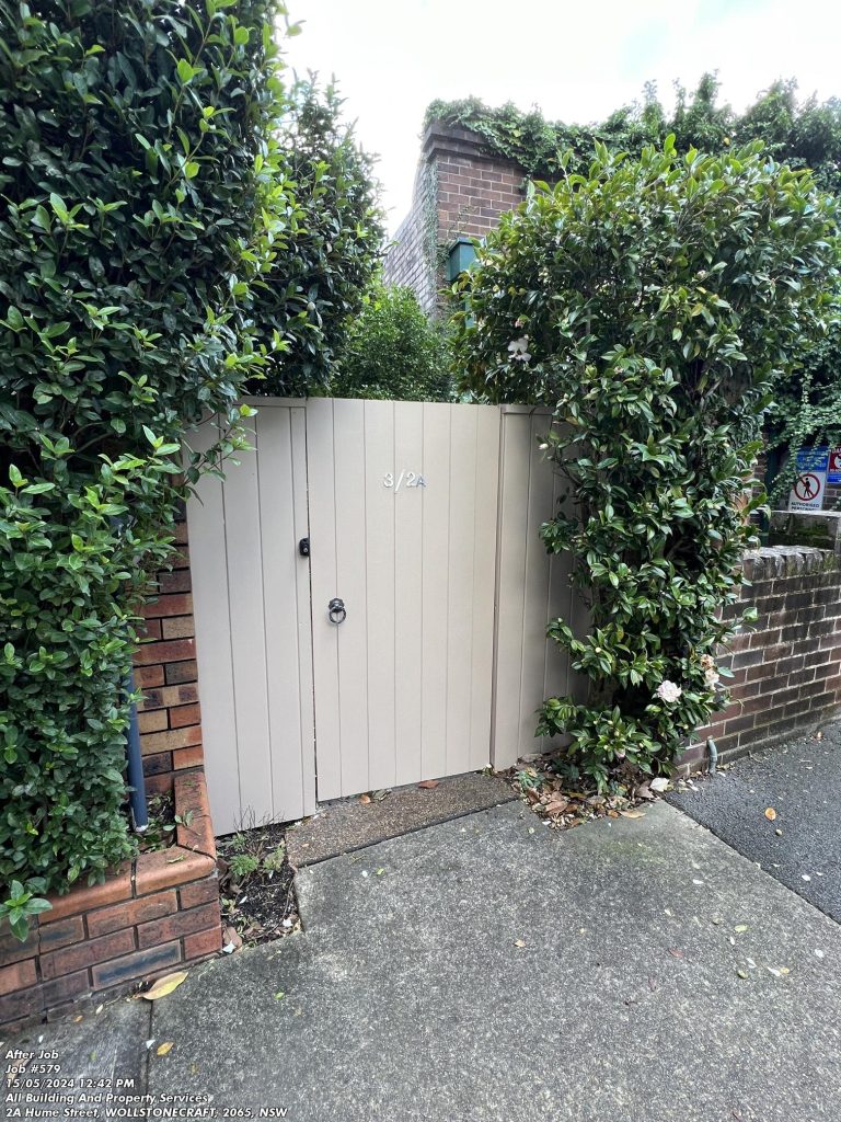 Timber Gate 4